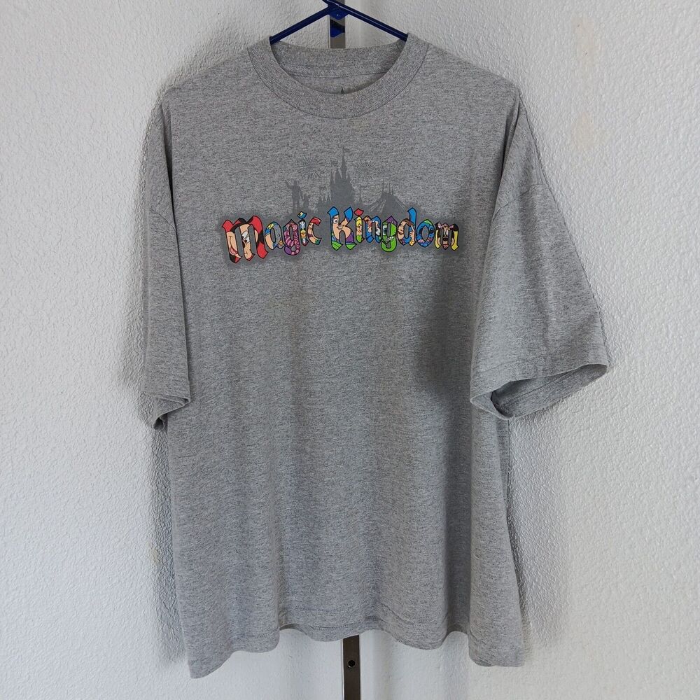 Disneyparks Magic Kingdom Friends Graphic T Shirt Gray Short Sleeve Sz XXL
